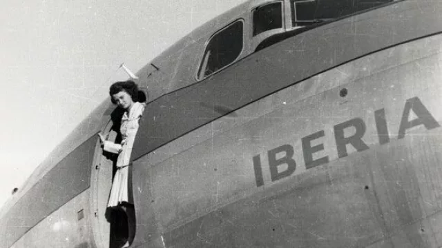 Iberia conmemora el 80 aniversario de las primeras Tripulantes de Cabina de Pasajeros en España