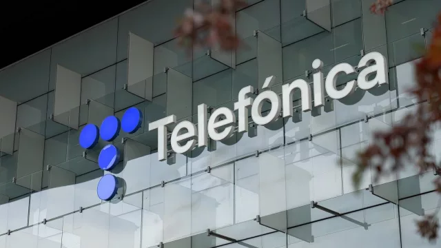 Telefónica España entra en el capital de OGA con una participación del 10% para impulsar soluciones avanzadas de IA en empresas y administraciones
