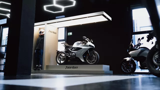 Norton vuelve a España e inaugura concesionario en Madrid